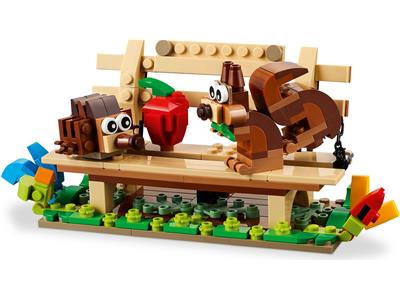 RETIRED-31143 LEGO Creator 3 in 1 Birdhouse
