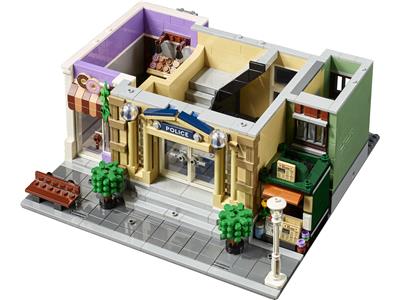 Retired-10278 LEGO Police Station