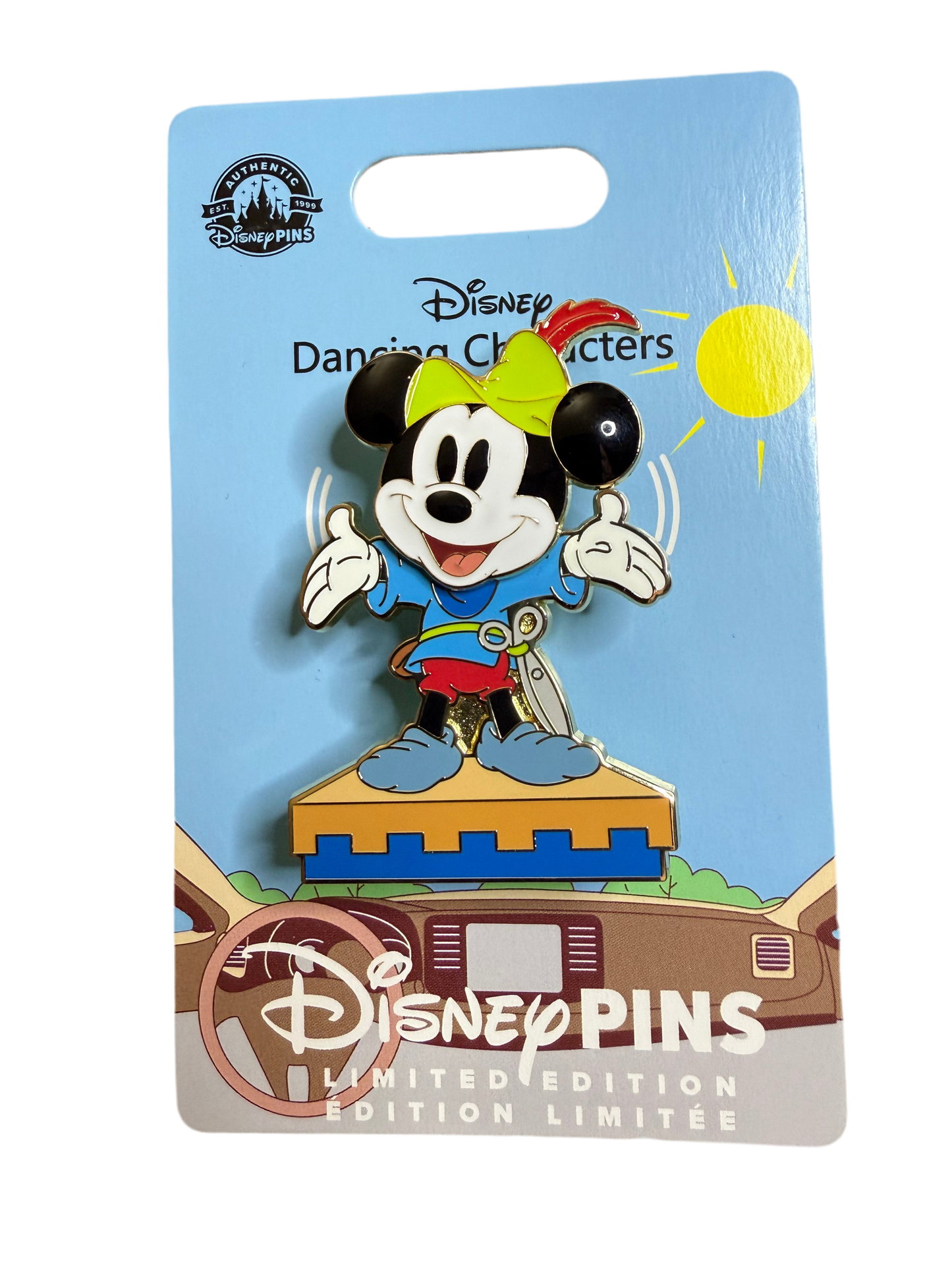 Limited Edition 4000 Mickey as The Brave Little Tailor Bobblehead Disney Dancing Characters Series