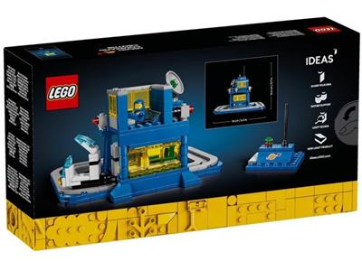 40786 LEGO Ideas Micro Command Center