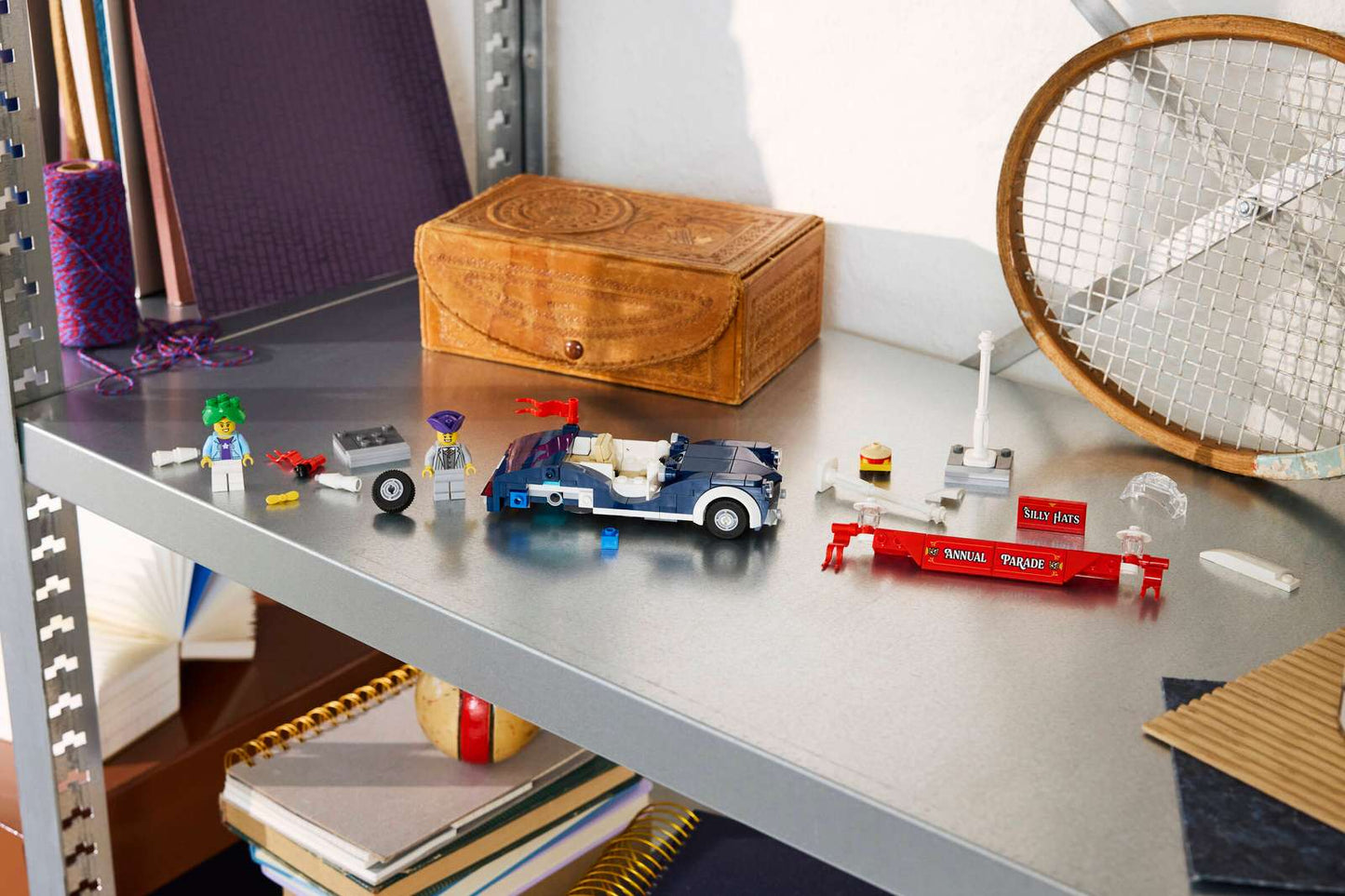 Retired LEGO 40913 Vintage Parade Car