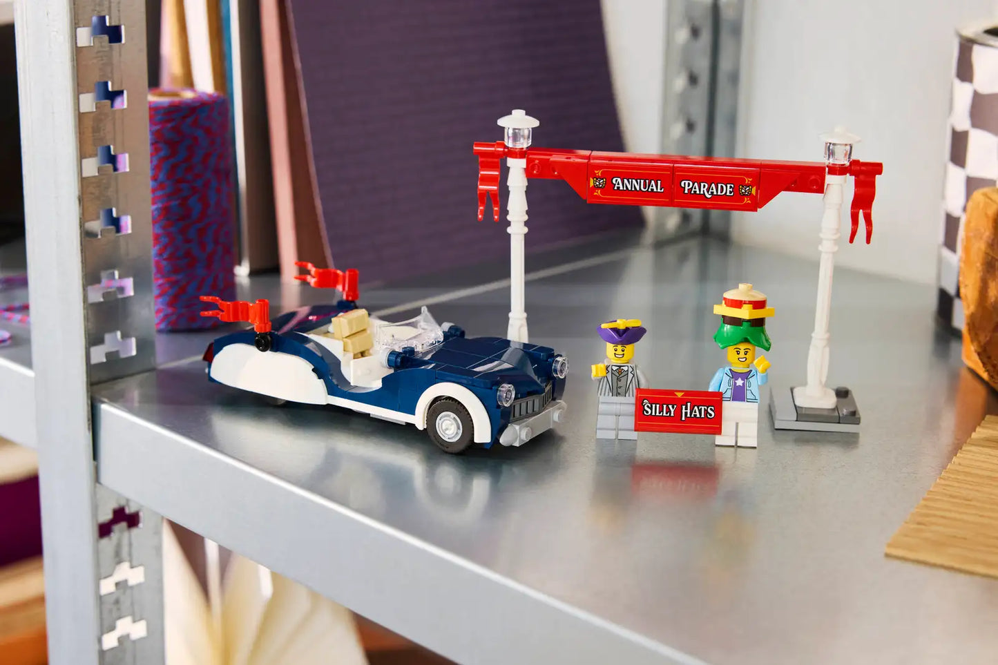 Retired LEGO 40913 Vintage Parade Car