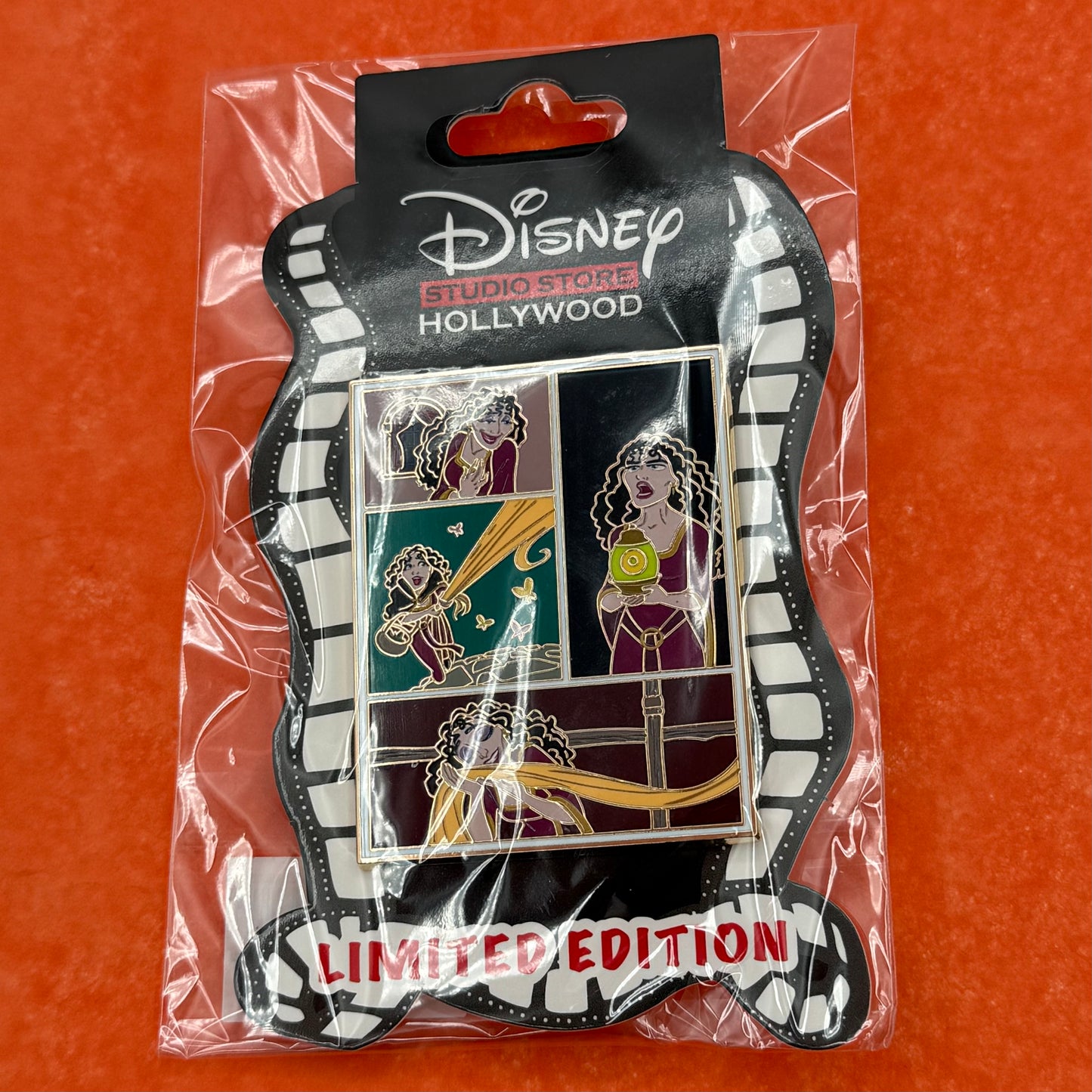 DSSH Tangled 15th Anniversary Pin Release