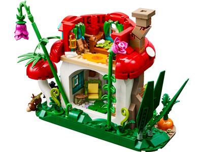 910037 LEGO Mushroom House