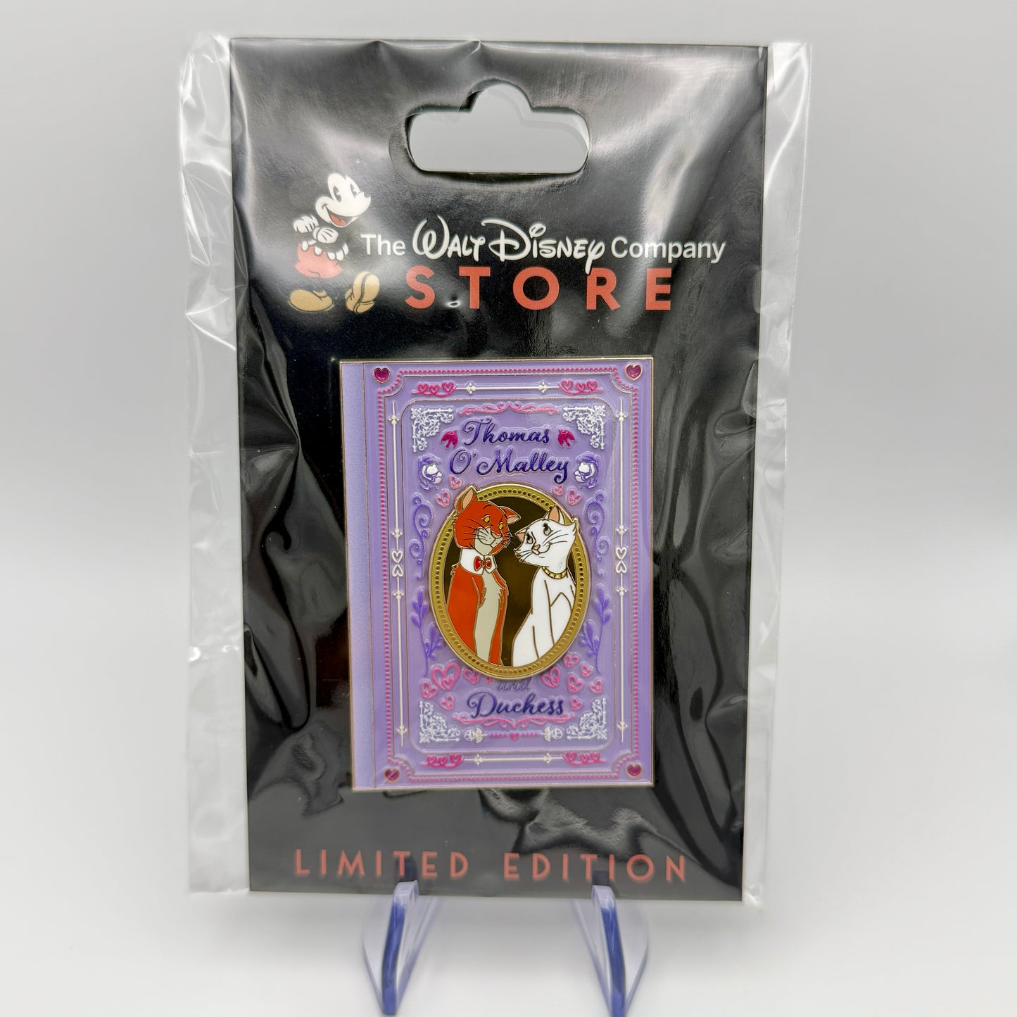 TWDC - Romantic Novels Pin Series Limited Edition 300