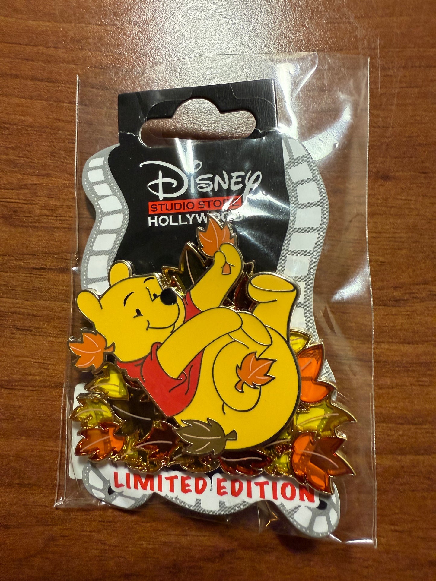 Limited Edition 400 Fall Leaves 2024
Disney Studio Store Hollywood (DSSH)