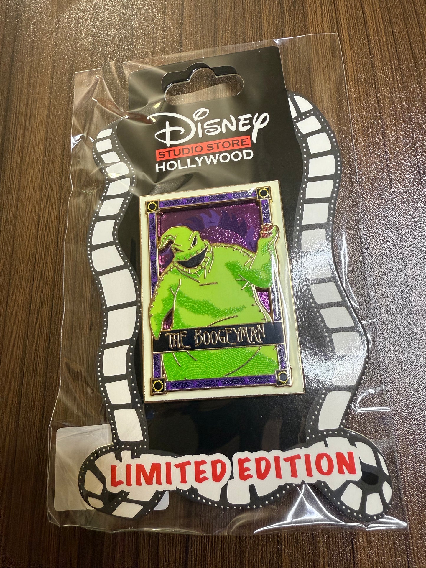 DSSH-Tim Burton's Nightmare Before Christmas Pin